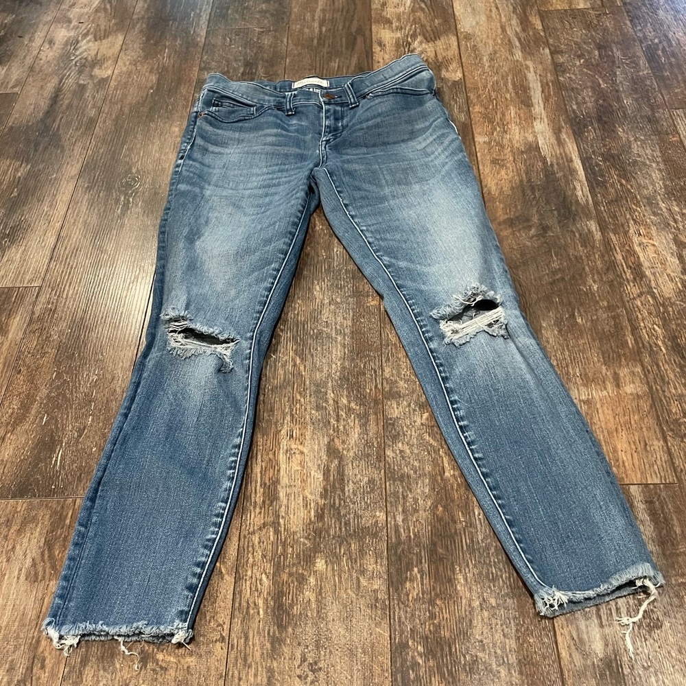 Madewell Distressed Skinny Jeans in Blue